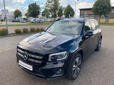 Mercedes GLB200
