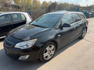 Gebraucht Opel Astra 2012 Schwarz Kombi