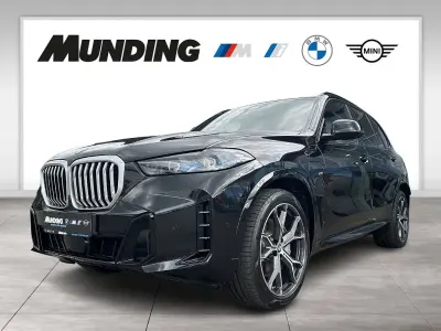 Neu BMW X5 M Sport 489 PS (359 kW) 2026 Schwarz SUV