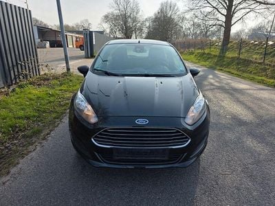 Gebraucht Ford Fiesta Trend 80 PS (58 kW) 2013 Schwarz Kleinwagen