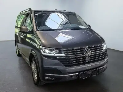 Gebraucht VW Multivan Highline 199 PS (146 kW) 2020 Grau Van / Kleinbus