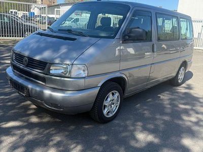 Gebraucht VW T4 102 PS (75 kW) 1999 Grau Van