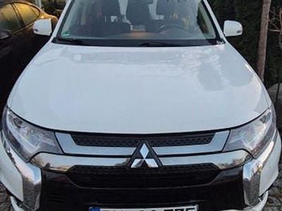 Mitsubishi Outlander P-HEV