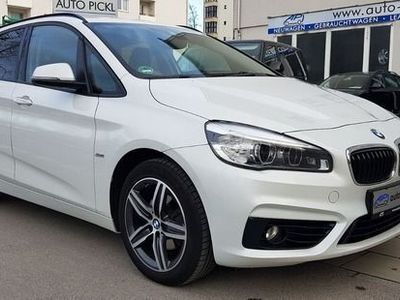Gebraucht BMW 218 Sport Line 150 PS (110 kW) 2016 Weiß metallic Van / Kleinbus