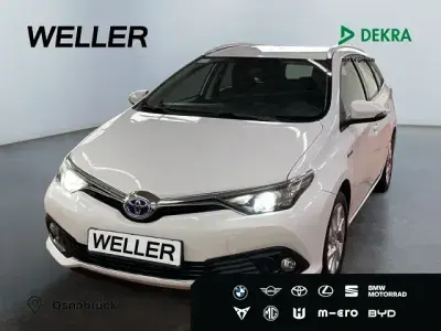 Gebraucht Toyota Auris Touring Sports Comfort 136 PS (100 kW) 2017 Weiss Kombi