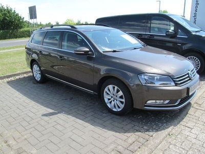Gebraucht VW Passat Comfortline 160 PS (117 kW) 2014 Braun Kombi