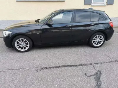 Gebraucht BMW 118 Sport Line 143 PS (105 kW) 2015 Kleinwagen