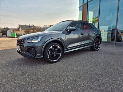 Gebraucht Audi Q2 S-Line 150 PS (110 kW) 2022 Grau SUV