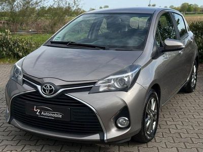 Gebraucht Toyota Yaris Comfort 99 PS (72 kW) 2015 Beige Kleinwagen