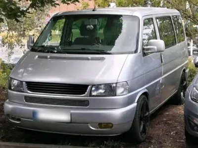 Usata VW T4 150 CV (110 kW) 2001 Argento Furgone