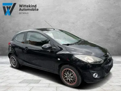 Gebraucht Mazda 2 Edition 75 PS (55 kW) 2012 Schwarz Kleinwagen