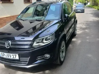 Usata VW Tiguan LOUNGE 150 CV (110 kW) 2016 Nero SUV