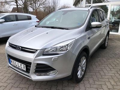 Gebraucht Ford Kuga Titanium 179 PS (131 kW) 2015 Silber SUV
