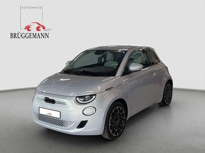 Neu Fiat 500e La Prima 86 kW (118 PS) 2026 Blau Limousine