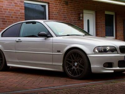 BMW 323