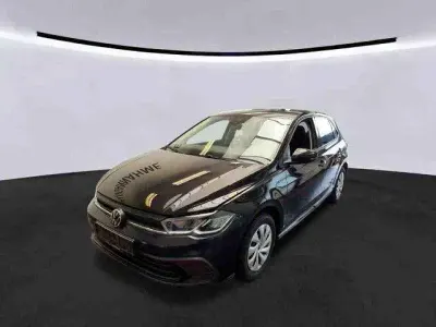 Gebraucht VW Polo Life 80 PS (58 kW) 2023 Schwarz Kleinwagen