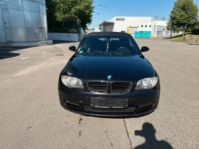 Gebraucht BMW 120 Cabriolet 170 PS (125 kW) 2008 Schwarz Cabrio