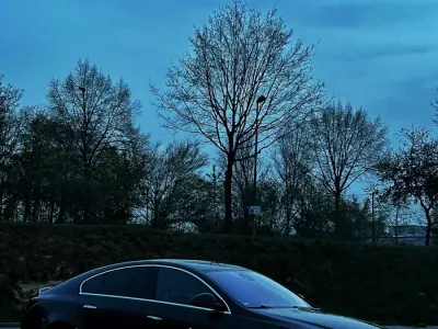 Gebraucht Opel Insignia 194 PS (142 kW) 2015 Schwarz Limousine