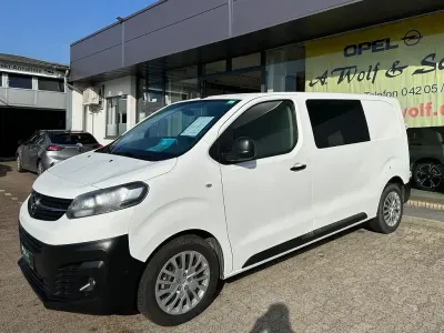 Gebraucht Opel Vivaro-e Combi Edition 150 PS (110 kW) 2021 Jade weiss Van / Kleinbus