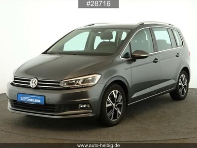 Gebraucht VW Touran Highline 150 PS (110 kW) 2020 Indiumgrau metallic Van / Kleinbus