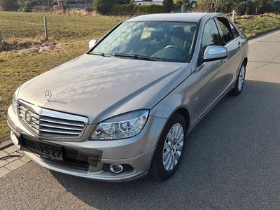Gebraucht Mercedes C200 Elegance 184 PS (135 kW) 2007 Silber Limousine