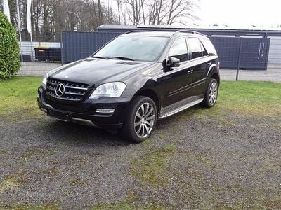 Gebraucht Mercedes ML350 170 PS (125 kW) 2010 Schwarz SUV