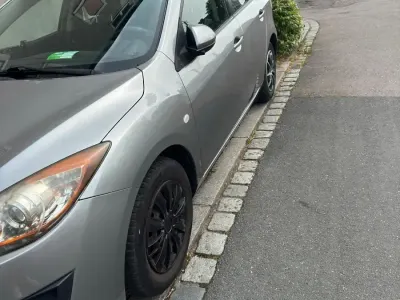Gebraucht Mazda 3 Exclusive-Line 109 PS (80 kW) 2009 Grau Limousine