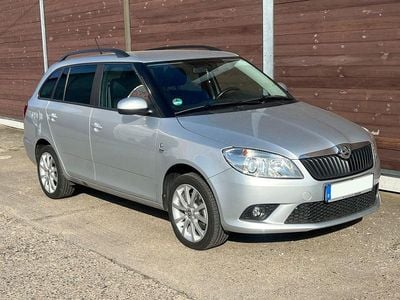 Second-hand Skoda Fabia 105 CP (77 kW) 2014 Argintiu Break