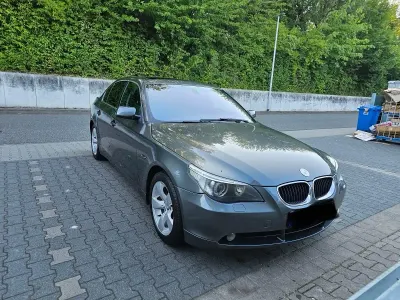 Gebraucht BMW 520 170 PS (125 kW) 2004 Grau Limousine