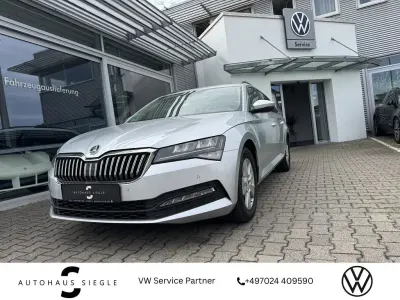 Gebraucht Skoda Superb Ambition 150 PS (110 kW) 2022 Silber Kombi