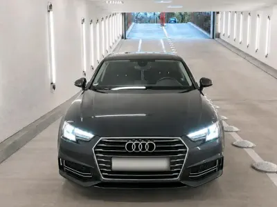 Gebraucht Audi A4 150 PS (110 kW) 2019 Grau Kombi