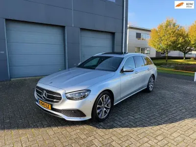 Gebraucht Mercedes E220 AMG line 194 PS (142 kW) 2020 Grau Kombi