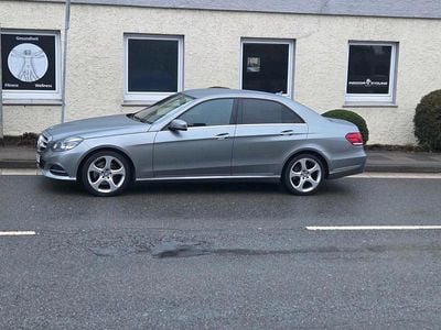 Usata Mercedes E300 252 CV (185 kW) 2014 Grigio Berlina