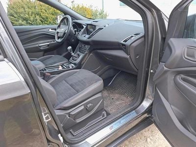 Usata Ford Kuga ST-Line 150 CV (110 kW) 2019 Grigio SUV