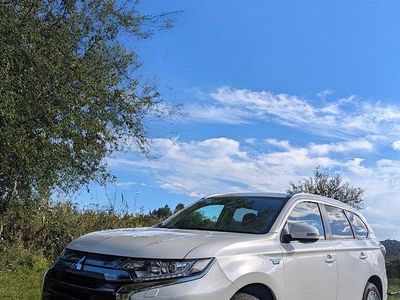 Mitsubishi Outlander P-HEV