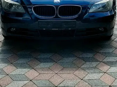 Gebraucht BMW 525 177 PS (130 kW) 2005 Blau Limousine
