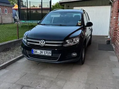 Gebraucht VW Tiguan Trendline 140 PS (102 kW) 2013 Schwarz SUV