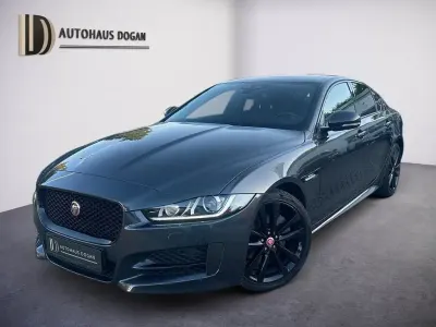Usata Jaguar XE R-Sport 179 CV (131 kW) 2017 Grigio Berlina