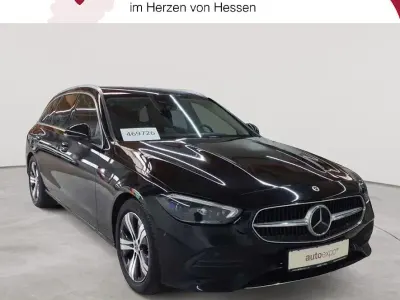 Gebraucht Mercedes C220 200 PS (147 kW) 2023 Schwarz Limousine