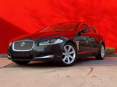 Gebraucht Jaguar XF Portfolio 241 PS (177 kW) 2011 Grün Limousine