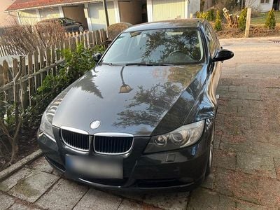 Second-hand BMW 320 220 CP (161 kW) 2005 Negru Berlinǎ