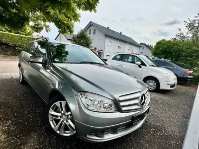 Gebraucht Mercedes C200 Elegance 136 PS (100 kW) 2009 Grau Kombi