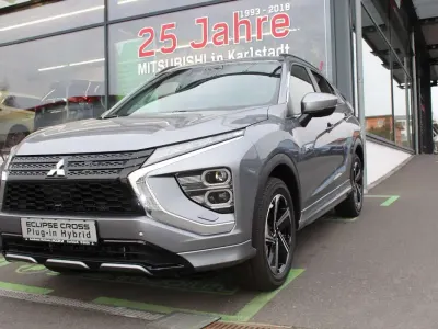 Usado Mitsubishi Eclipse Cross Top 188 CV (138 kW) 2022 Plateado SUV