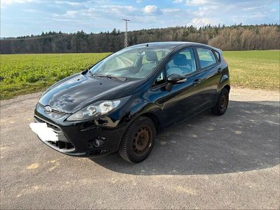 Gebraucht Ford Fiesta 82 PS (60 kW) 2012 Schwarz Kleinwagen