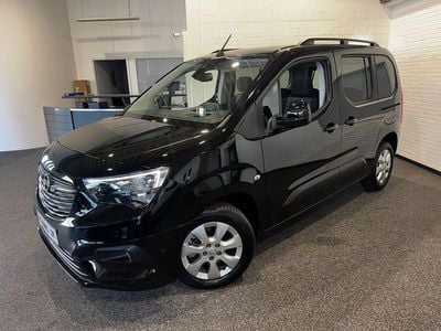 Gebraucht Opel Combo Life 131 PS (96 kW) 2021 Onyx schwarz/black Van / Kleinbus