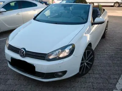 Gebraucht VW Golf Cabriolet 160 PS (117 kW) 2013 Weiß Cabrio