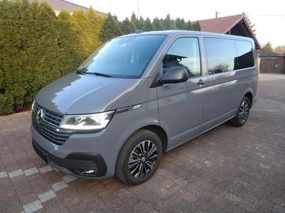 Gebraucht VW Multivan S 150 PS (110 kW) 2022 Grau Van