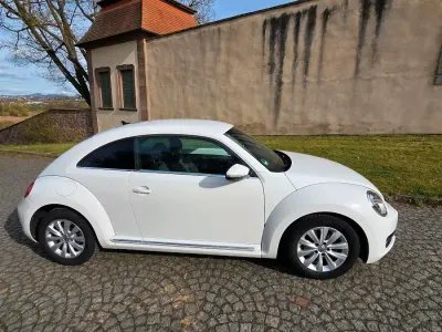 Gebraucht VW Beetle 105 PS (77 kW) 2013 Weiß Kleinwagen