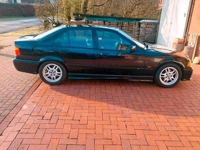 Second-hand BMW 328 193 CP (141 kW) 1996 Negru Berlinǎ