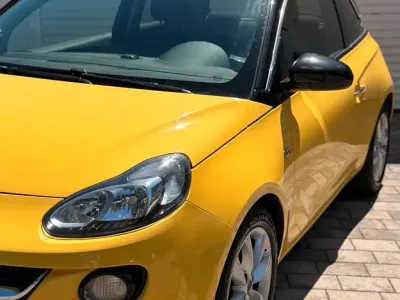 Gebraucht Opel Adam 69 PS (50 kW) 2013 Gelb Kleinwagen